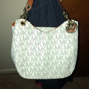 Michael Kors Bags - Michael Kors purse Michael Kors Bags - Michael Kors purse